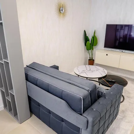 Alezzi Odyssey Pool&spa By Ingrid