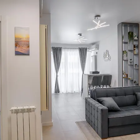 Alezzi Odyssey Pool&spa By Ingrid