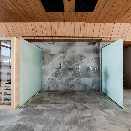 Alezzi Odyssey Pool&spa By Ingrid Apartment Navodari