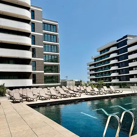 Lägenhet Alezzi Odyssey Pool&spa By Ingrid