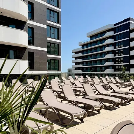 Alezzi Odyssey Pool&spa By Ingrid *