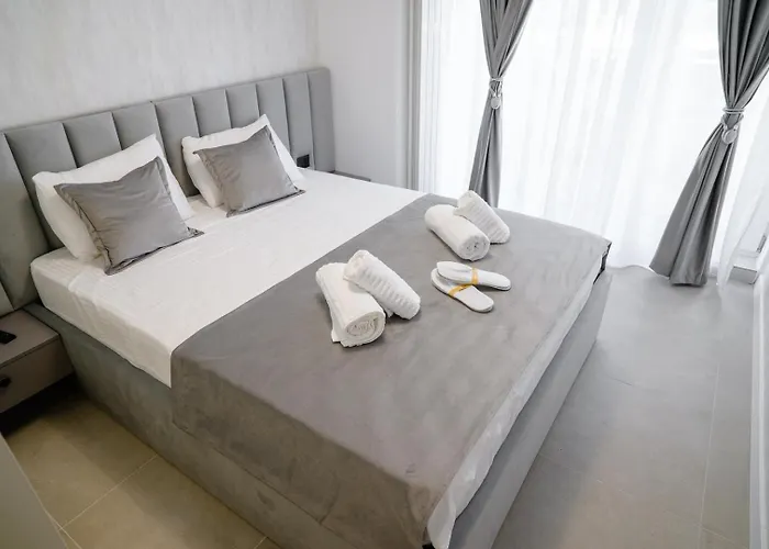 Alezzi Odyssey Pool&spa By Ingrid Apartment