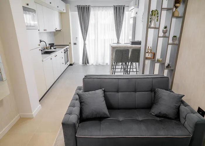 Alezzi Odyssey Pool&spa By Ingrid Apartment