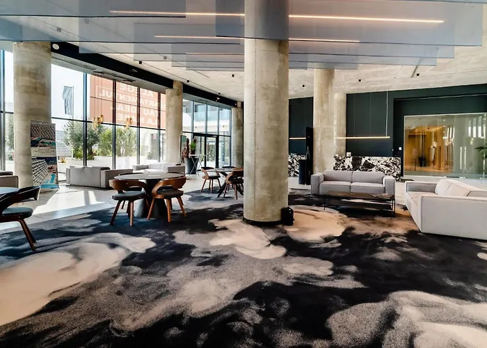 Alezzi Odyssey Pool&spa By Ingrid